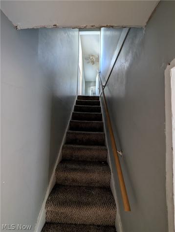 33 Hyde Avenue Niles OH 44446
