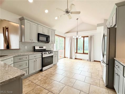 7673 Buchanan Drive Youngstown OH 44512
