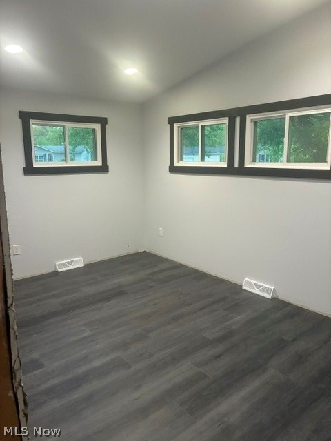 4845 W Lagoon Road West Farmington OH 44491