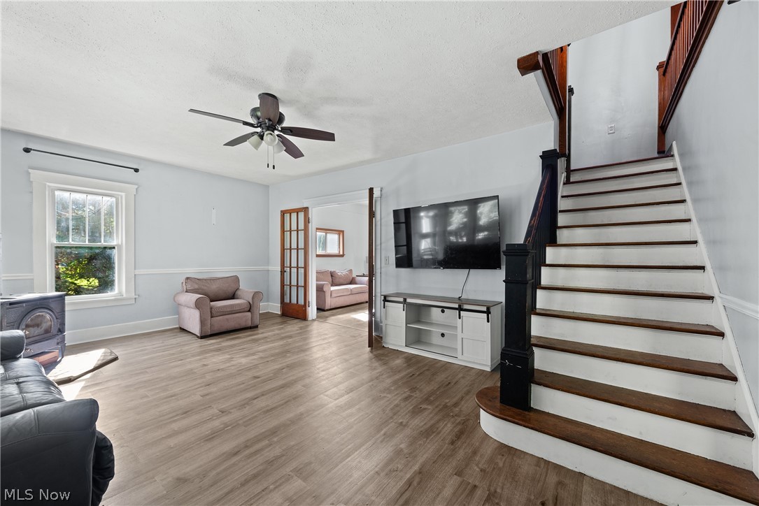 3706 Center Road Avon OH 44011