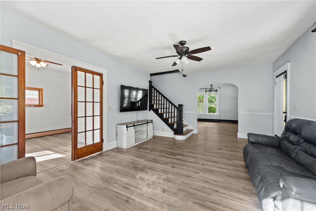 3706 Center Road Avon OH 44011