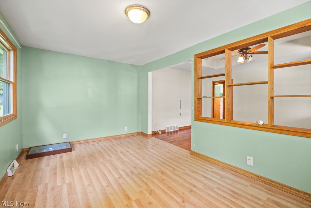 86 E Market Street Seville OH 44273