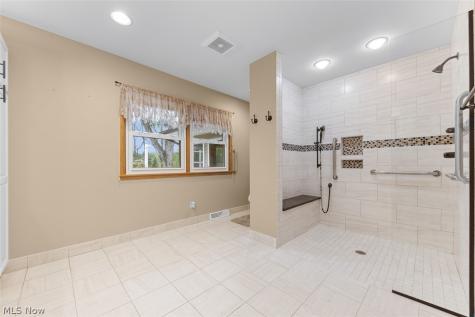 238 Pheasant Drive Mogadore OH 44260