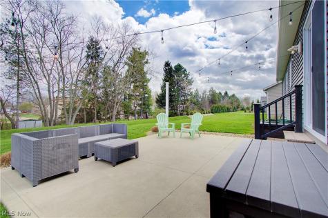 2594 Carlton Street NW North Canton OH 44720