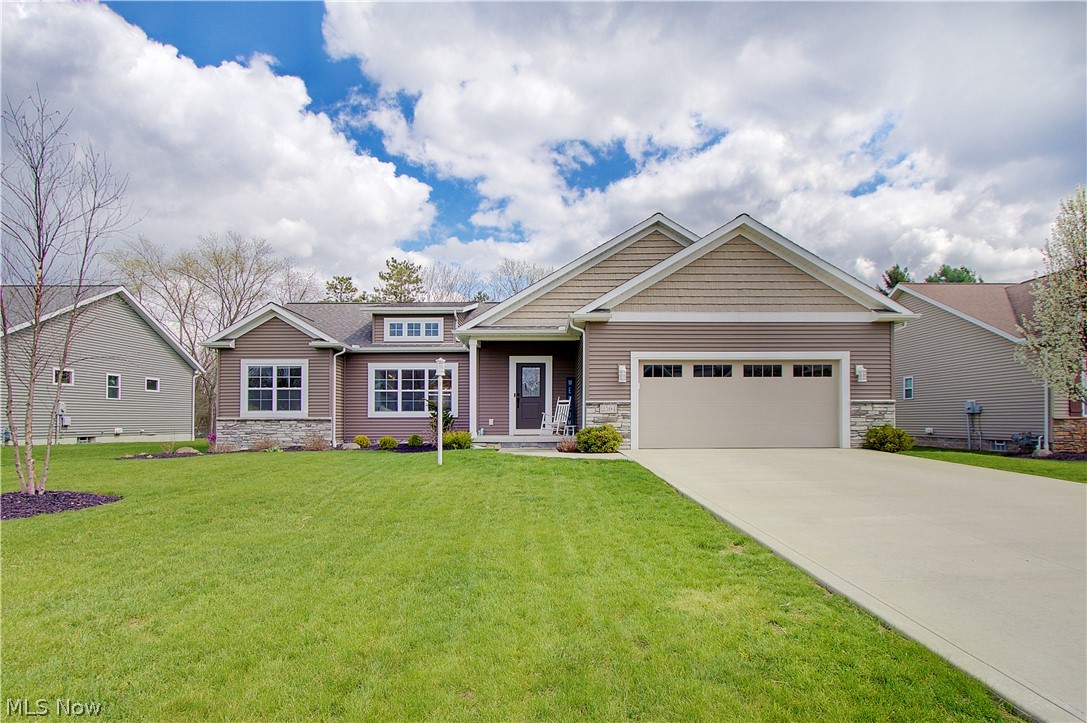 2594 Carlton Street NW North Canton OH 44720