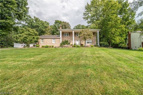 6793 Tanglewood Drive Youngstown OH 44512