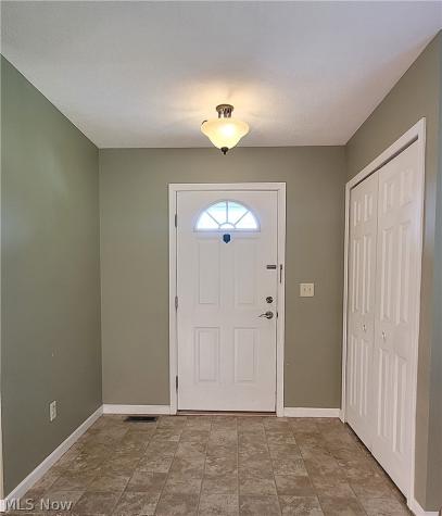 387 W Sunset Drive Rittman OH 44270
