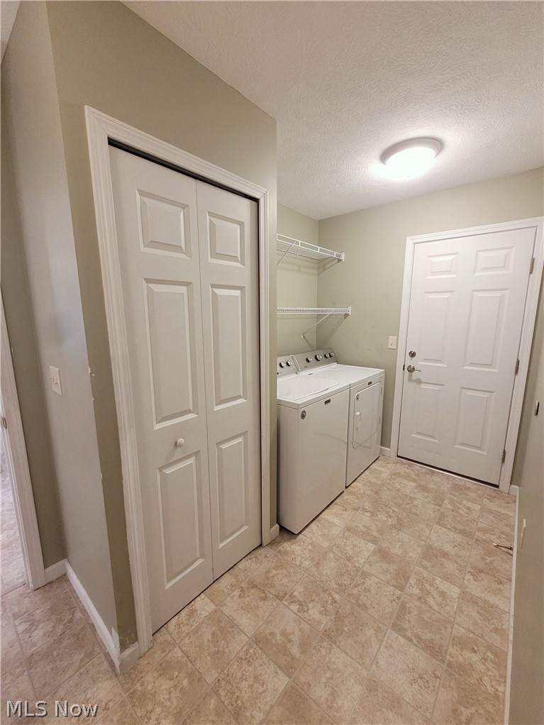 387 W Sunset Drive Rittman OH 44270