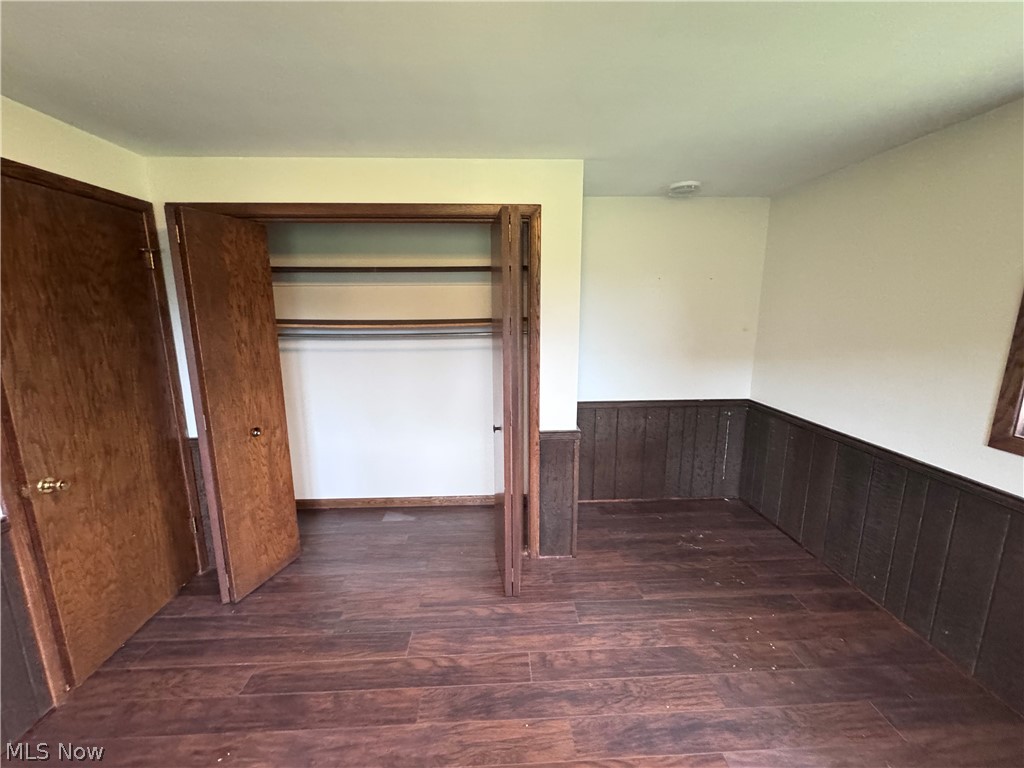 8615 Eberhart Road NE Dover OH 44622