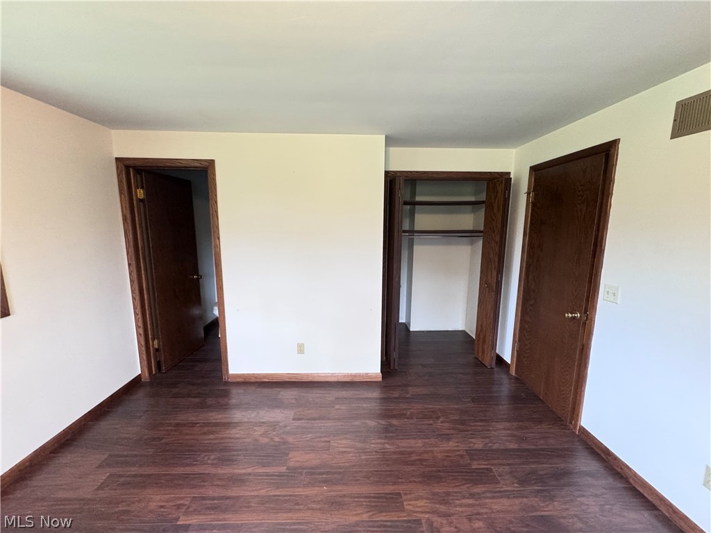 8615 Eberhart Road NE Dover OH 44622