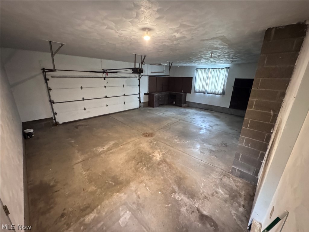 8615 Eberhart Road NE Dover OH 44622