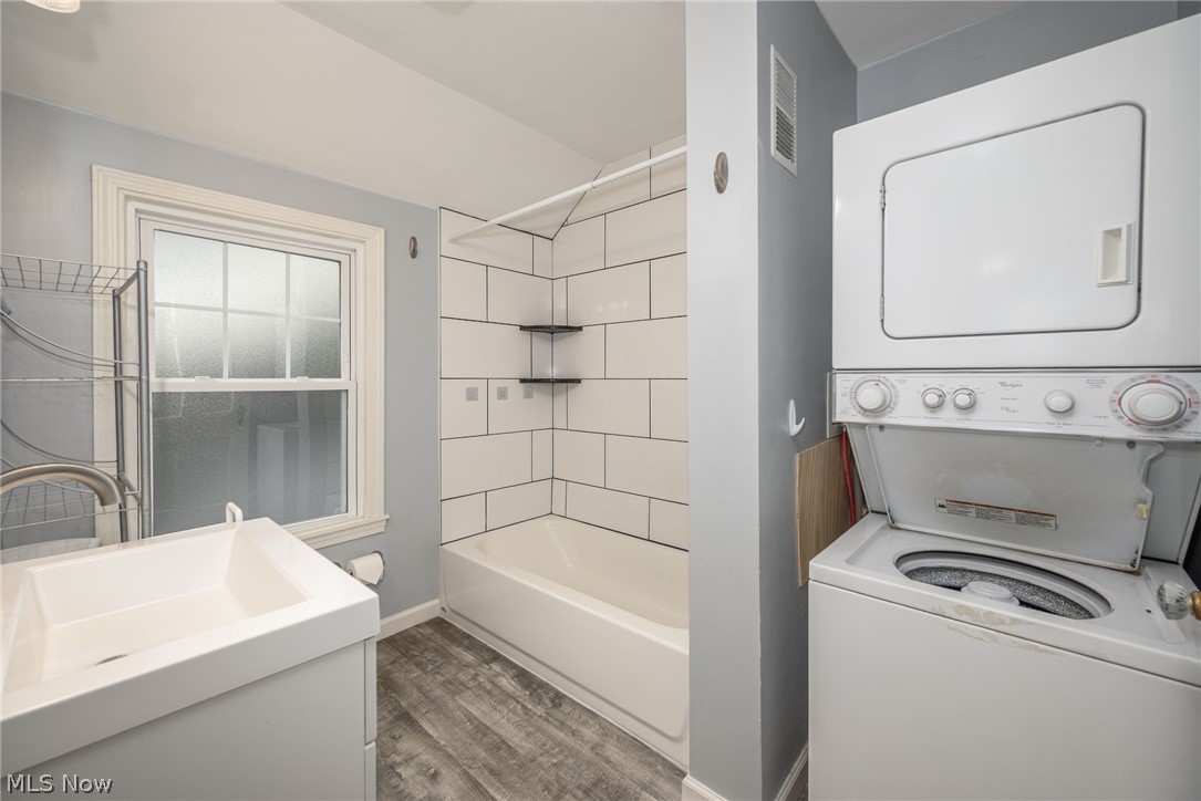 853 Beverly Road Cleveland Heights OH 44121