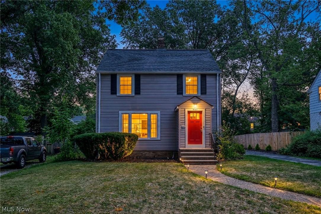 853 Beverly Road Cleveland Heights OH 44121