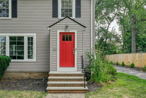 853 Beverly Road Cleveland Heights OH 44121