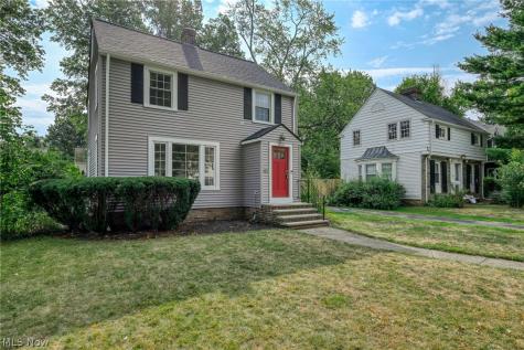 853 Beverly Road Cleveland Heights OH 44121