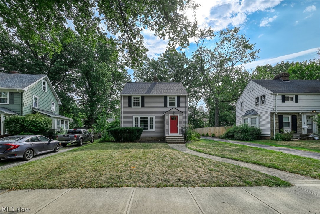 853 Beverly Road Cleveland Heights OH 44121