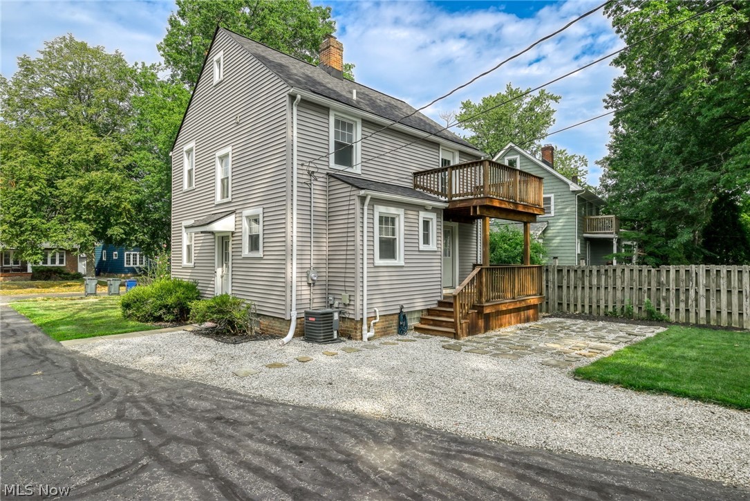 853 Beverly Road Cleveland Heights OH 44121