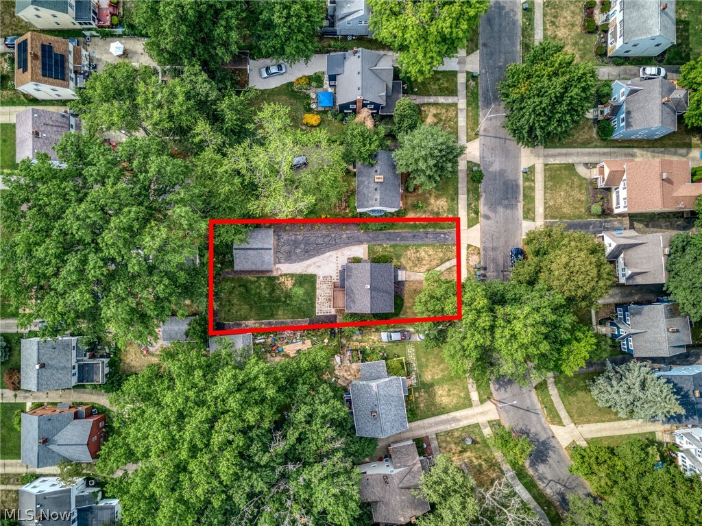 853 Beverly Road Cleveland Heights OH 44121