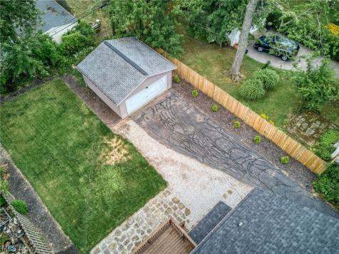 853 Beverly Road Cleveland Heights OH 44121