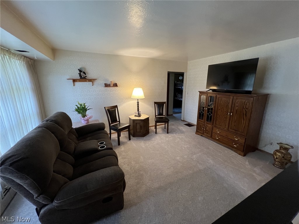 6402 Dora Boulevard Independence OH 44131