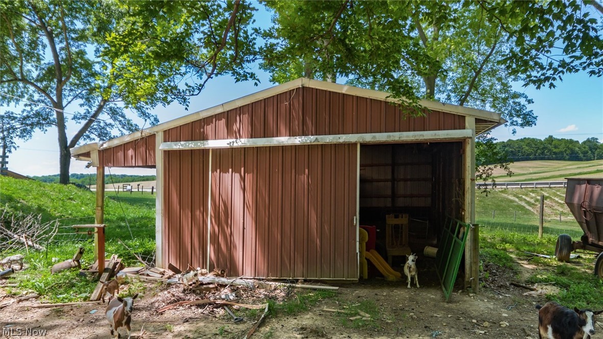 1680 Millersburg Road Utica OH 43080