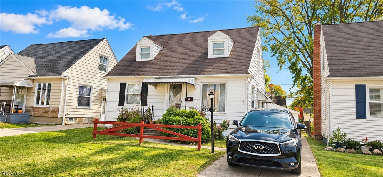 14304 Corridon Avenue Maple Heights OH 44137