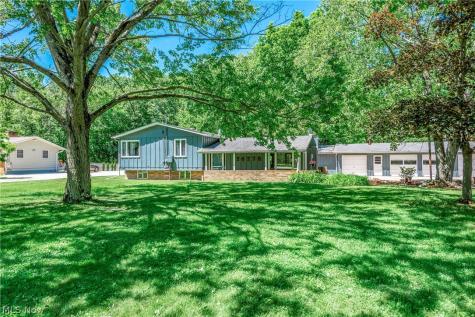24270 Forestview Drive Columbia Station OH 44028