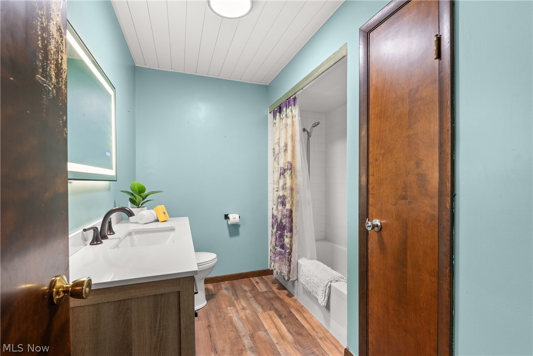 24270 Forestview Drive Columbia Station OH 44028