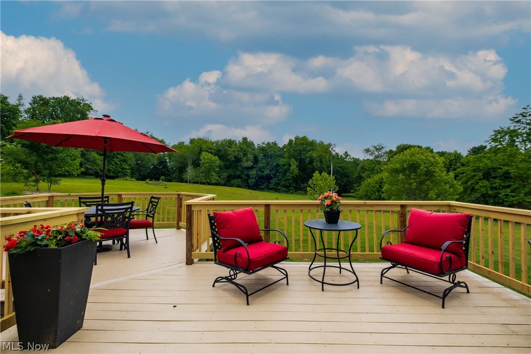 41 W Nimisila Road New Franklin OH 44319