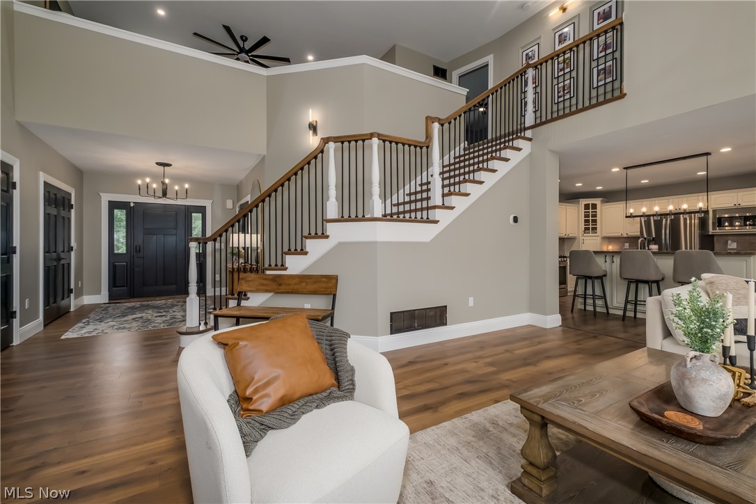 41 W Nimisila Road New Franklin OH 44319