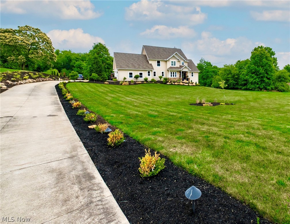 41 W Nimisila Road New Franklin OH 44319