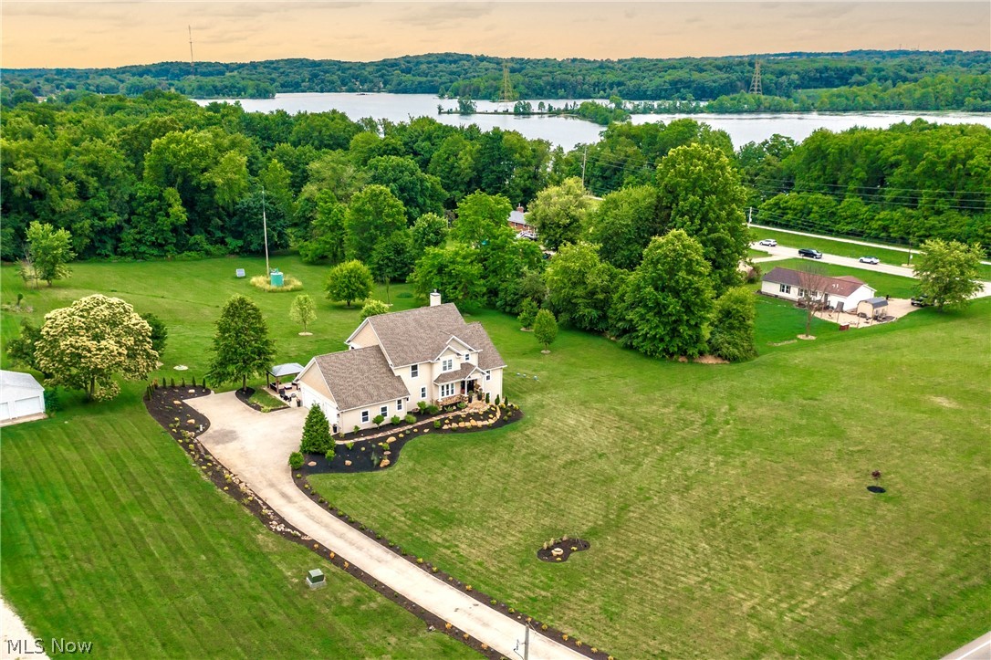 41 W Nimisila Road New Franklin OH 44319