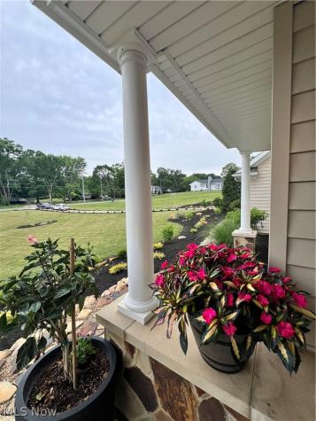 41 W Nimisila Road New Franklin OH 44319