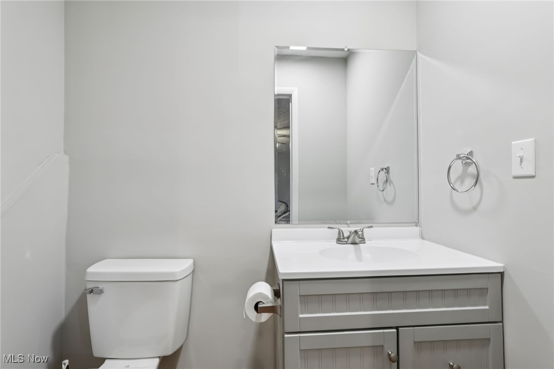 656 W Highland Avenue Ravenna OH 44266