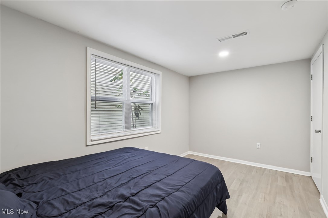 656 W Highland Avenue Ravenna OH 44266