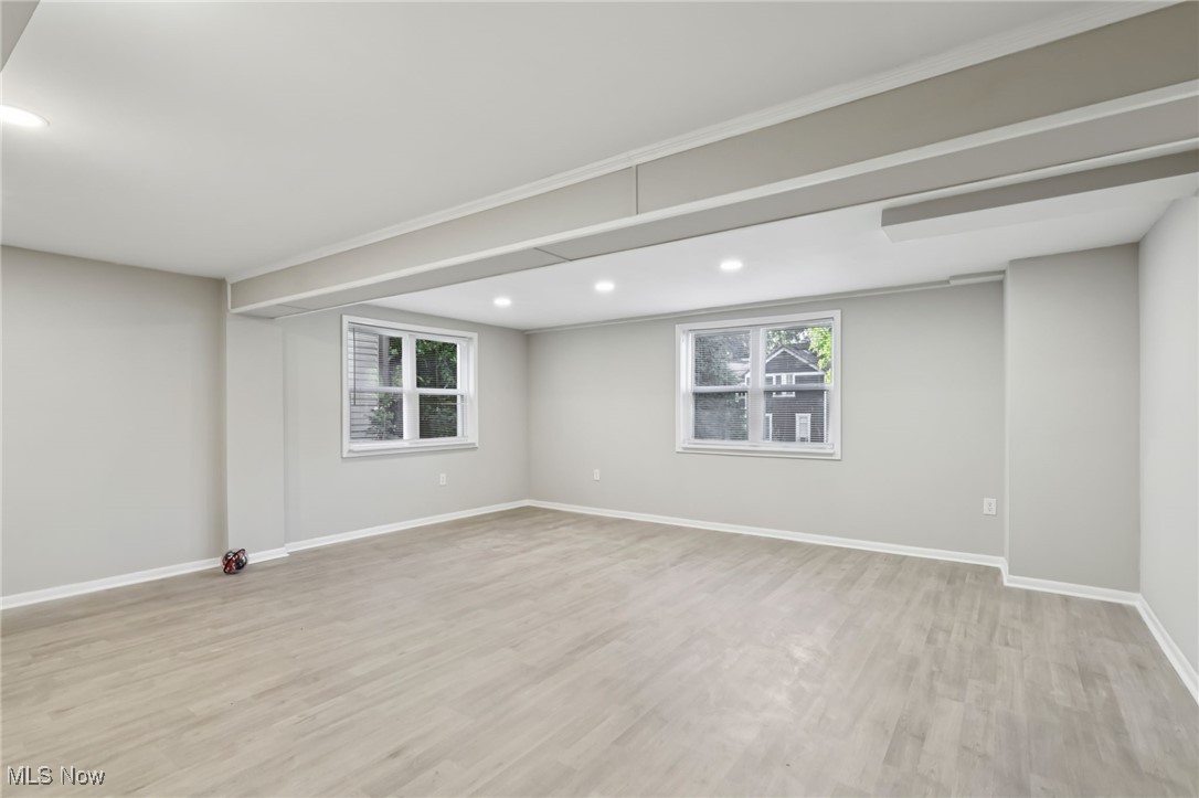 656 W Highland Avenue Ravenna OH 44266