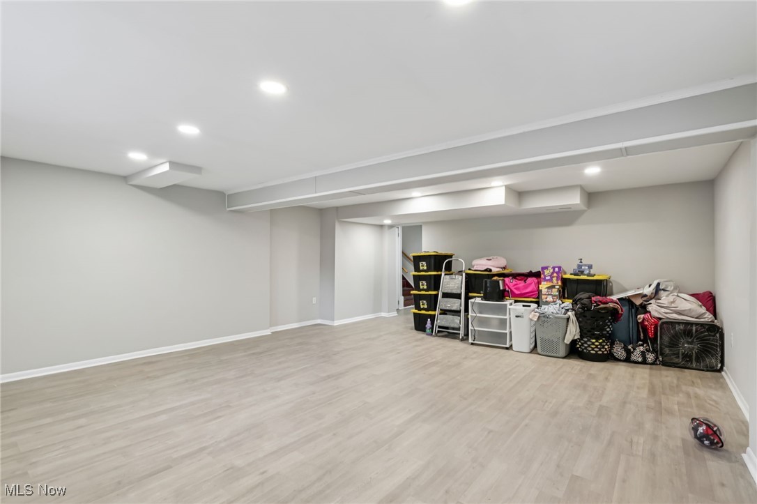 656 W Highland Avenue Ravenna OH 44266