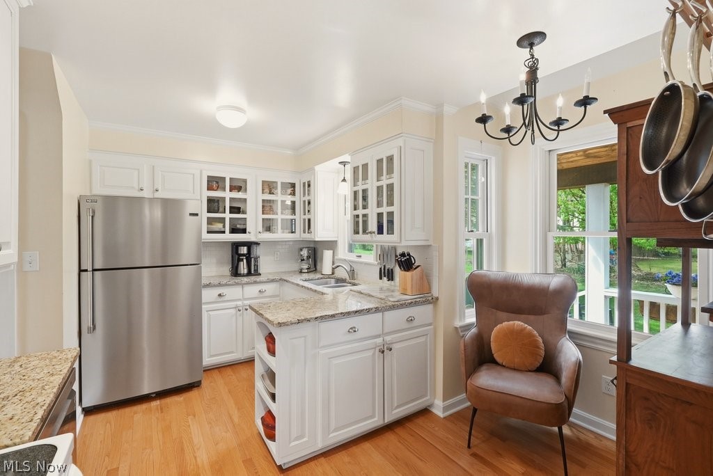 1274 Croyden Road Lyndhurst OH 44124