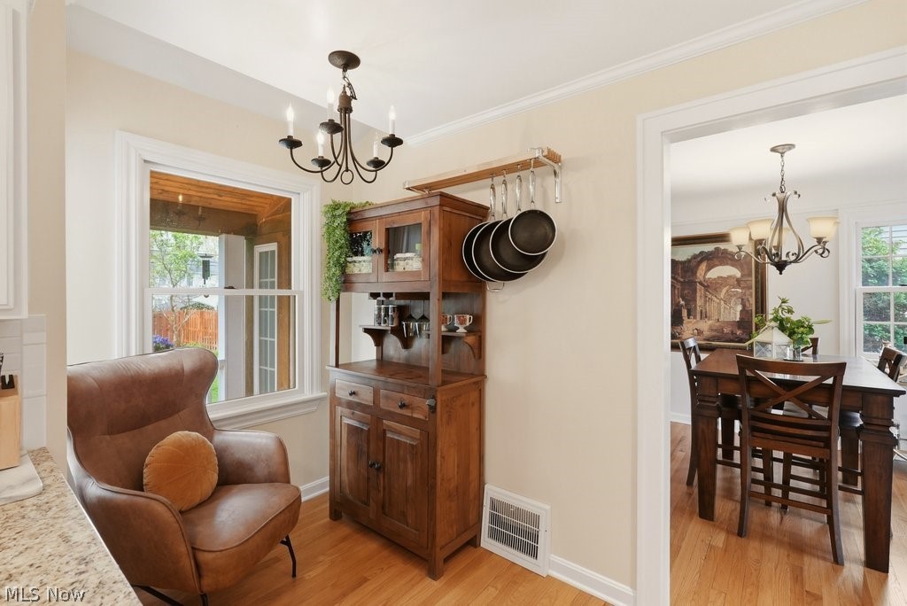 1274 Croyden Road Lyndhurst OH 44124