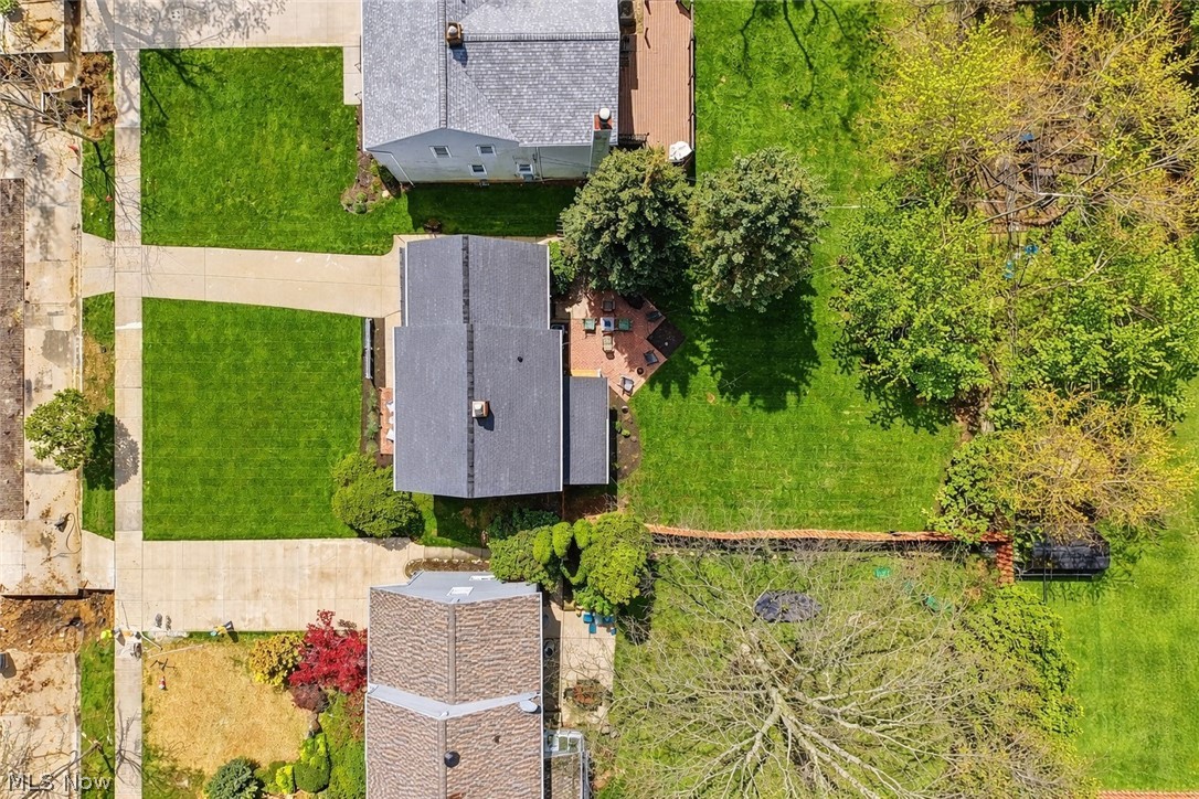 1274 Croyden Road Lyndhurst OH 44124