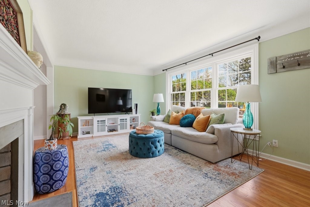1274 Croyden Road Lyndhurst OH 44124