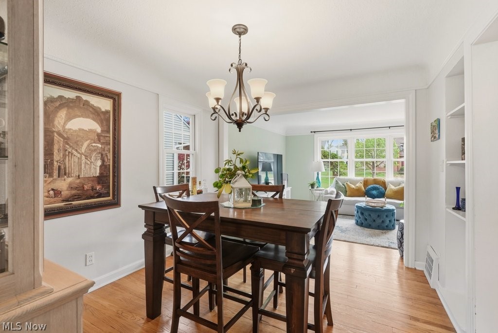 1274 Croyden Road Lyndhurst OH 44124
