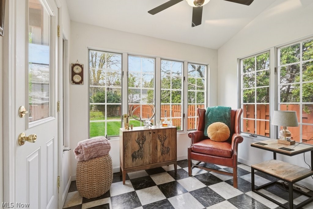 1274 Croyden Road Lyndhurst OH 44124