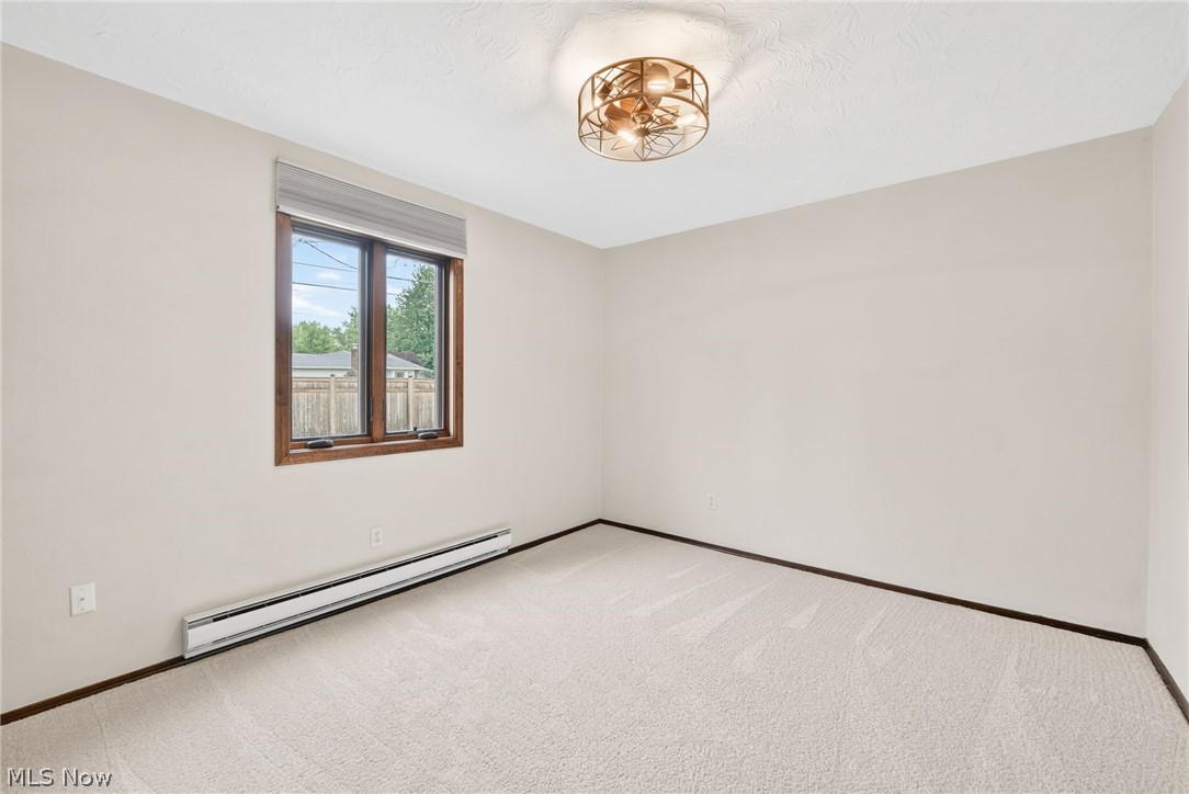 1724 Narragansett Boulevard Lorain OH 44053