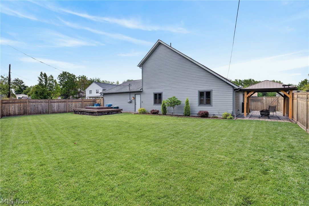 1724 Narragansett Boulevard Lorain OH 44053