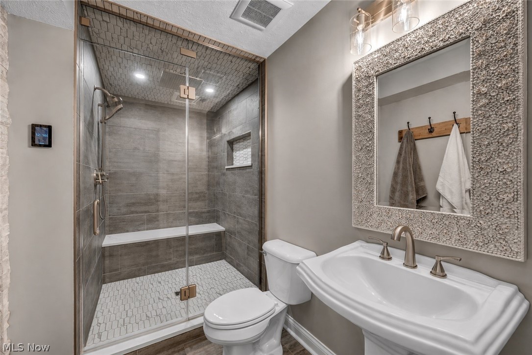 12690 Barrington Lane Chesterland OH 44026