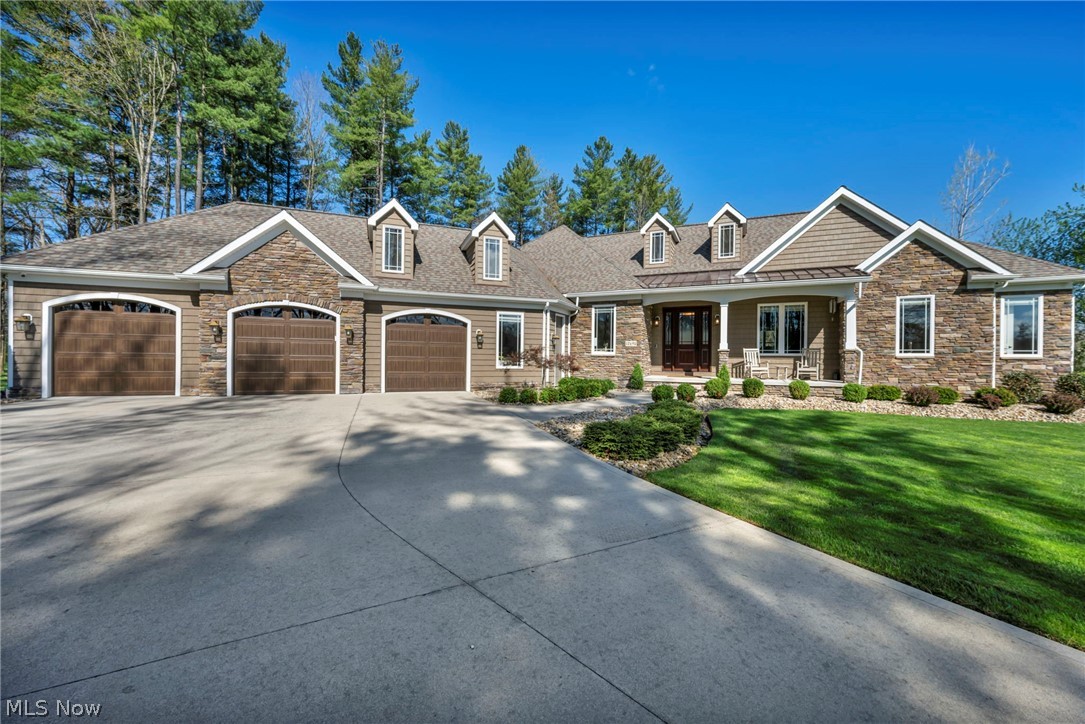 12690 Barrington Lane Chesterland OH 44026