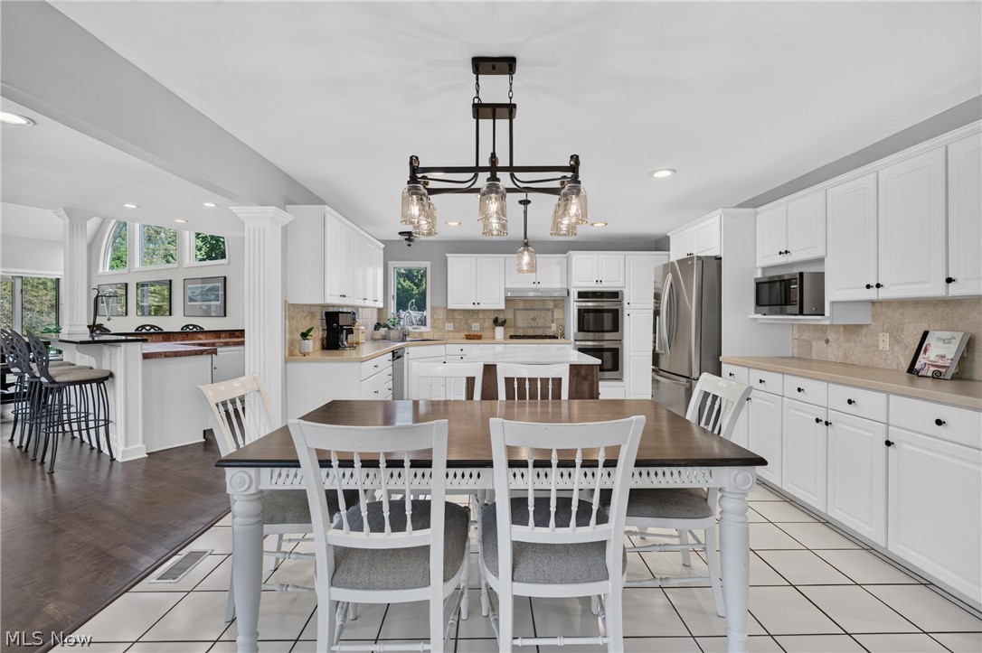 5609 Hawthorne Drive Highland Heights OH 44143