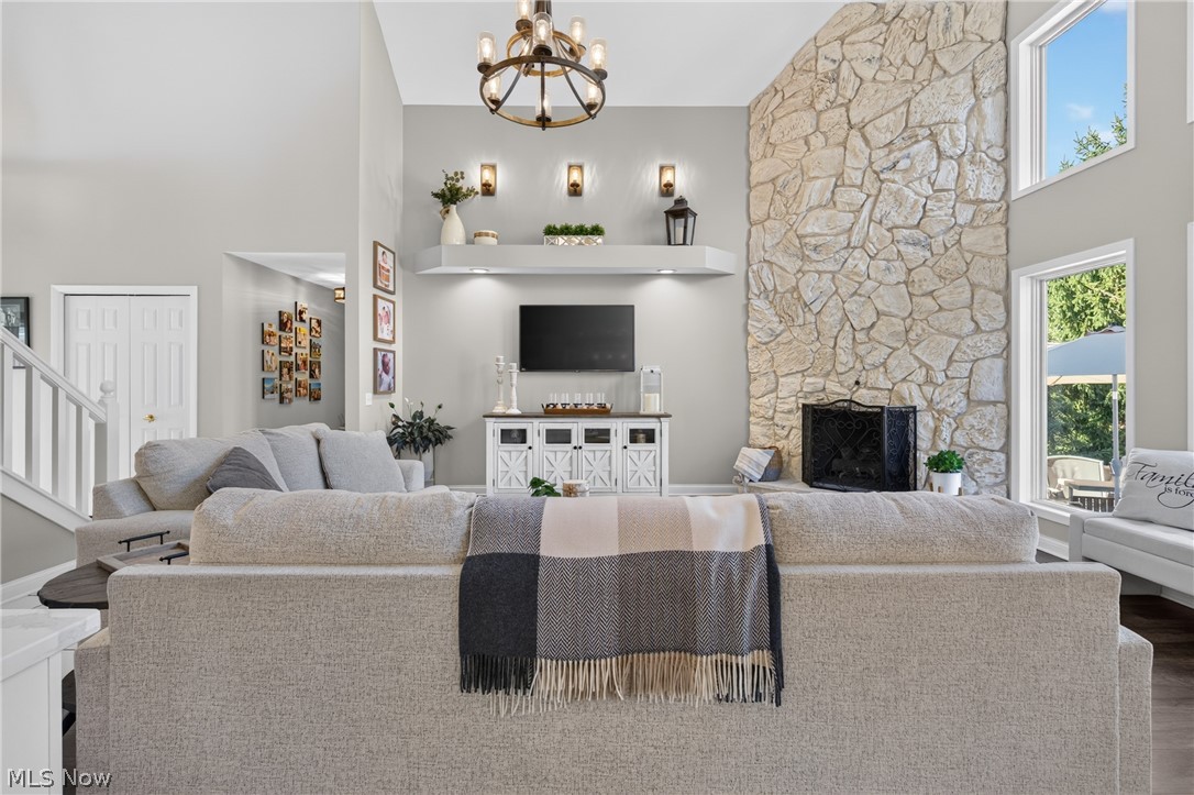5609 Hawthorne Drive Highland Heights OH 44143