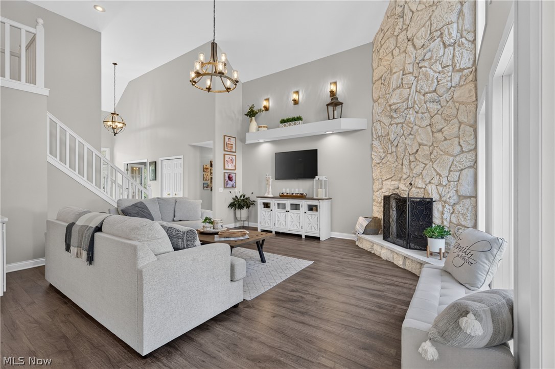 5609 Hawthorne Drive Highland Heights OH 44143
